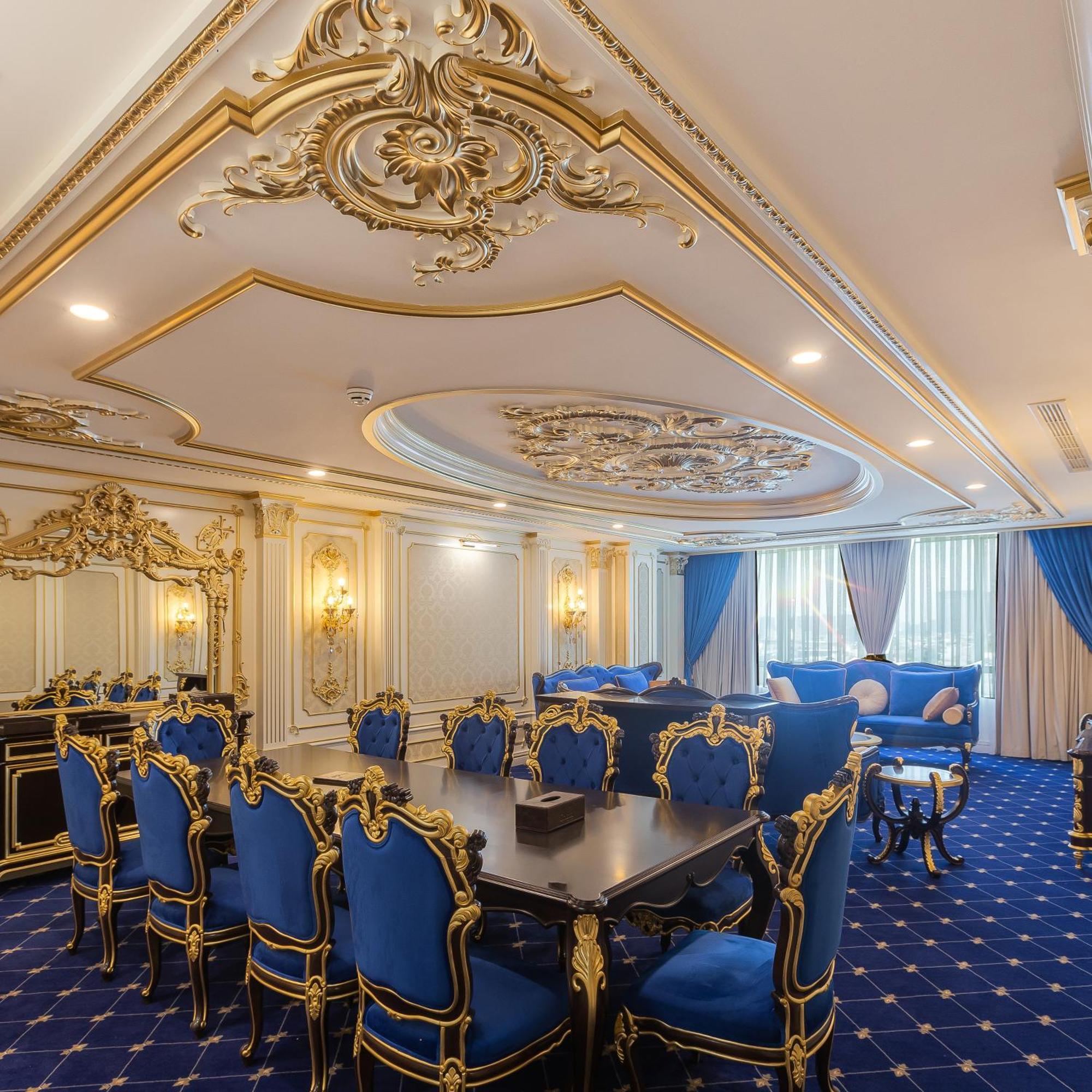 Cristal Erbil Hotel Exterior photo The interior of the Presidential Suite